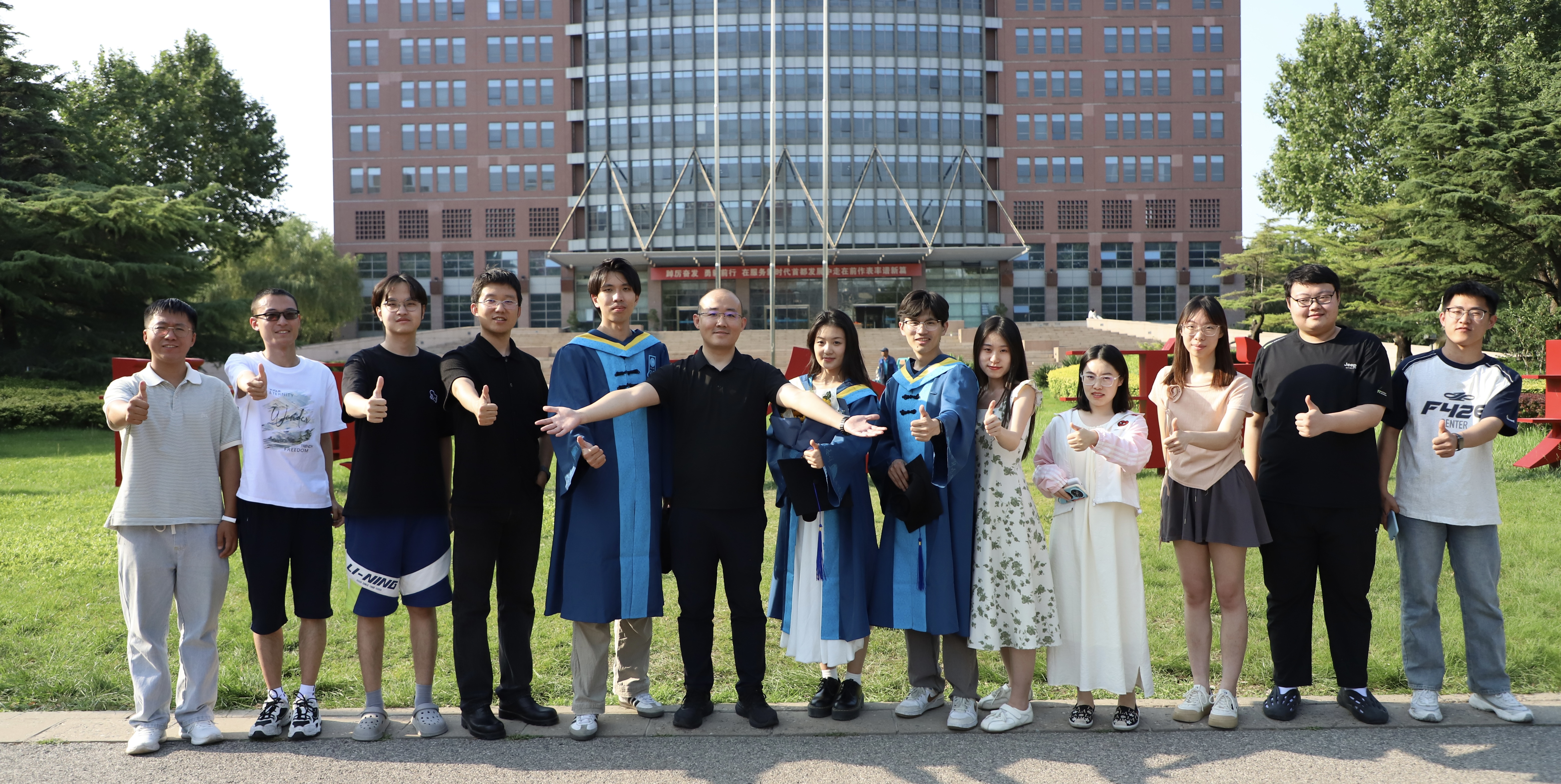 Group Photo with Dr. Fangyu Li and Students